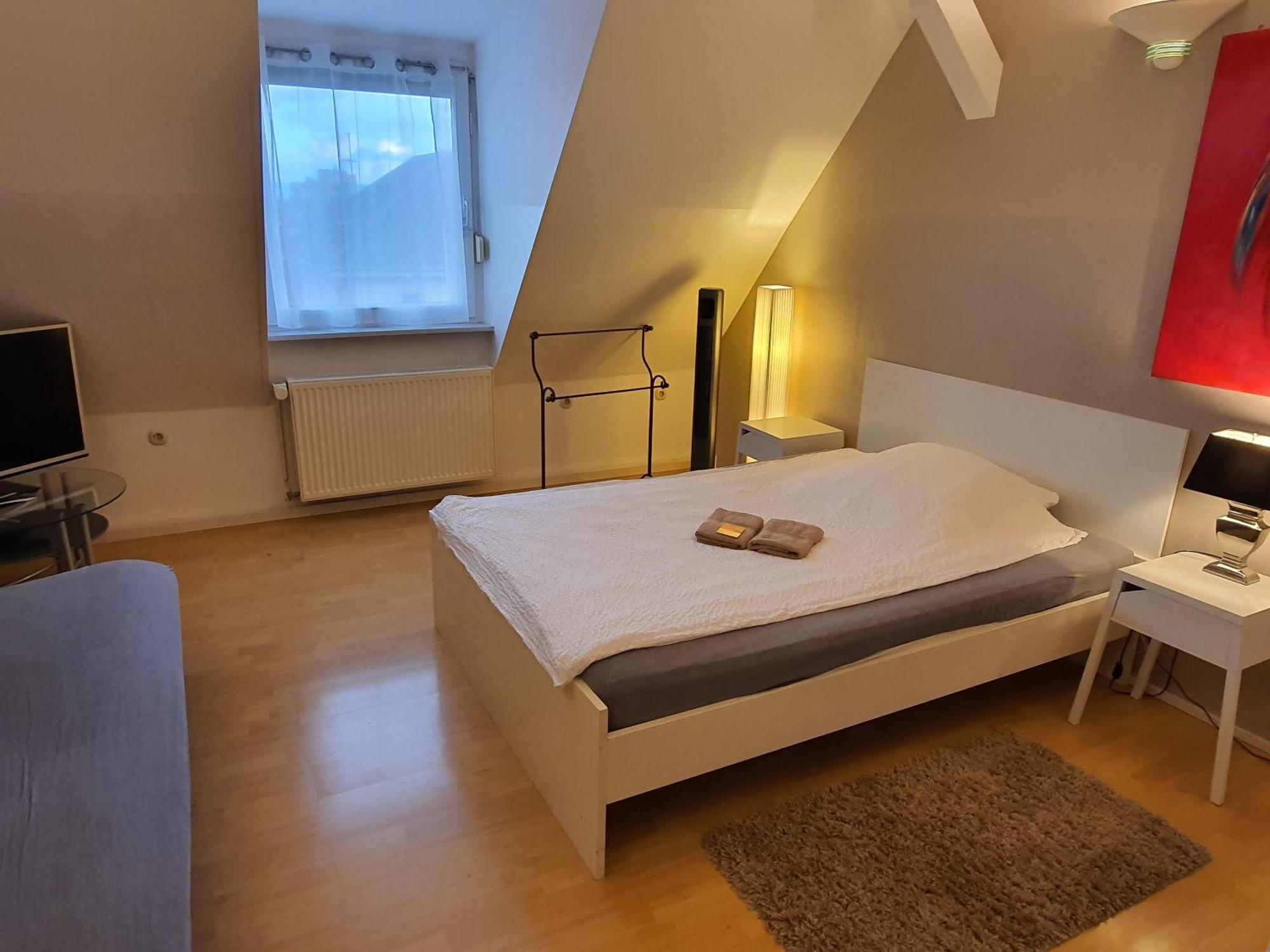 Colodging Mannheim - Private Rooms & Kitchen Екстериор снимка